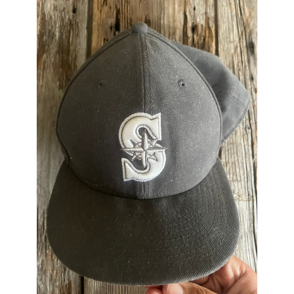 New Era 59FIFTY Seattle Mariners Fitted‎ Hat Hat 7 5/8 Charcoal Grey MLB Cap